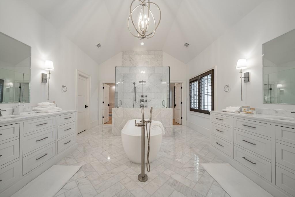 5720 Riverside Drive Atlanta, GA 30327 - Photo 16 of 33 Gallery Image 16