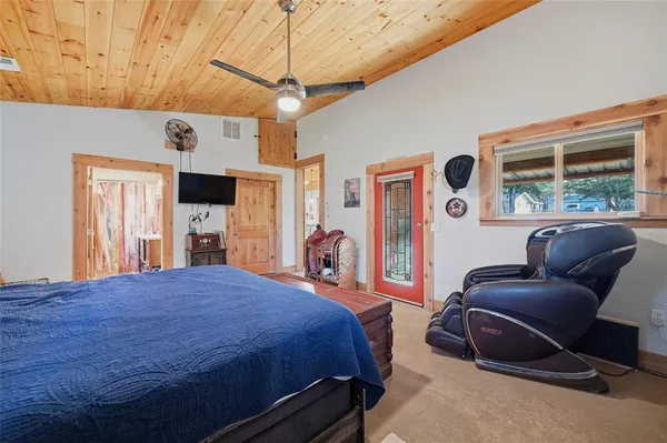 $349,900 | 115 Friar Tuck Drive, Gordonville, TX 76245