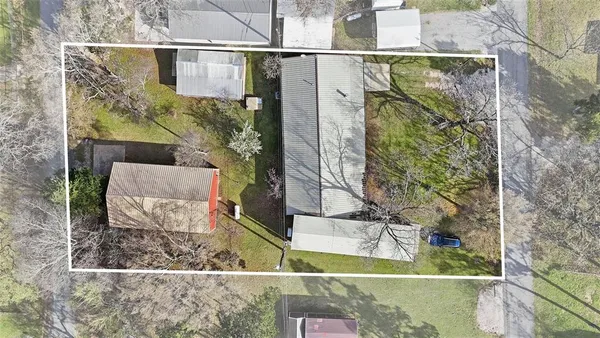 $349,900 | 115 Friar Tuck Drive, Gordonville, TX 76245