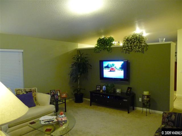 17665 Yearling Court Reno, NV 89508 - Photo 6 of 9 Photo 6
