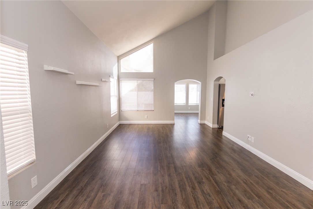 3320 Haven Beach Way Las Vegas, NV 89117 - Photo 5 of 30