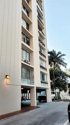 $3,300 | 431 Nāhua Street, Unit 1005, Honolulu, HI 96815