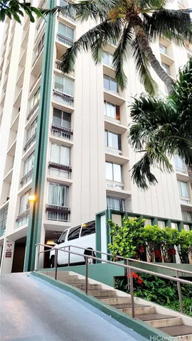 $3,300 | 431 Nāhua Street, Unit 1005, Honolulu, HI 96815
