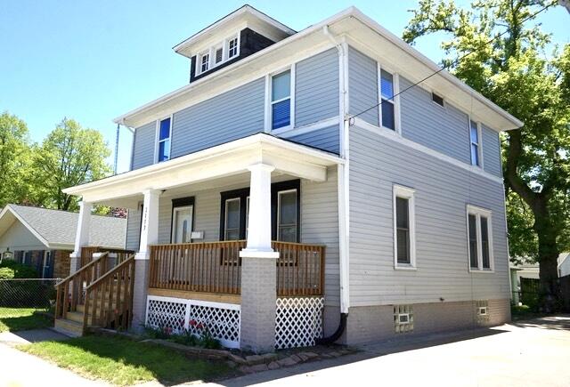 2113 16th Street Racine, WI 53403 - Photo 1 of 27 2113 16th Street