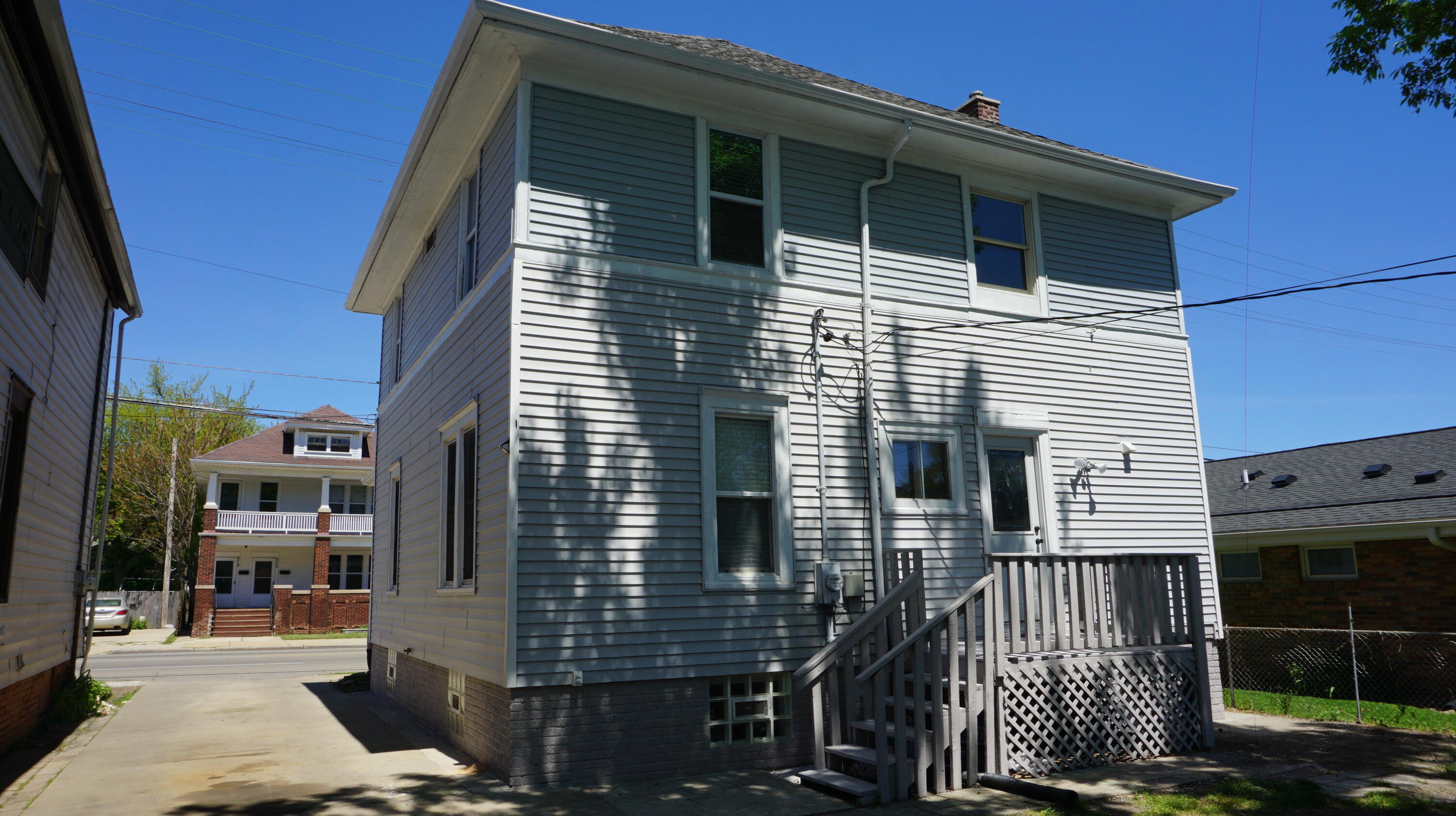 2113 16th Street Racine, WI 53403 - Photo 25 of 27 Back of Home