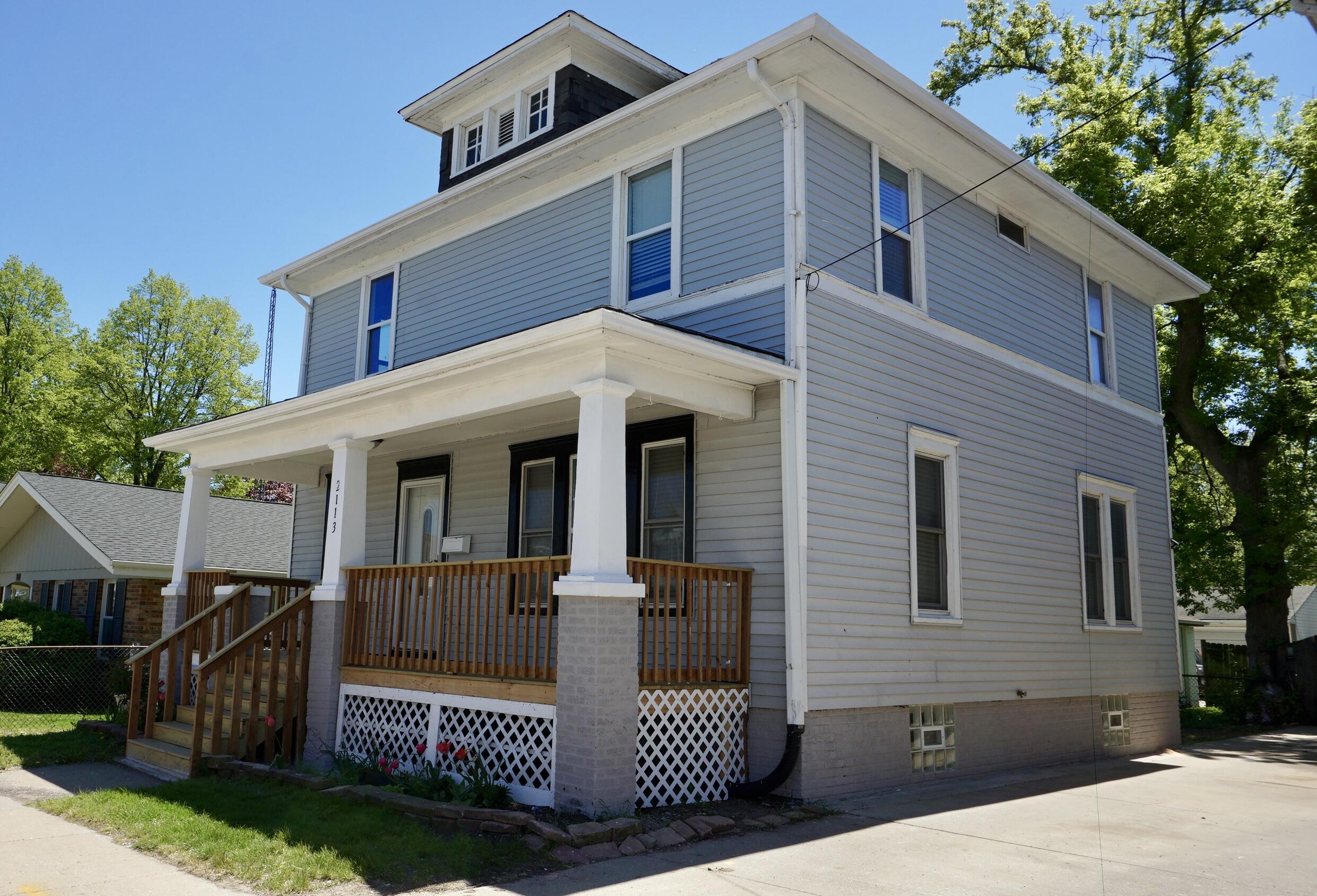 2113 16th Street Racine, WI 53403 - Photo 26 of 27 Front