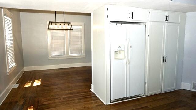 2113 16th Street Racine, WI 53403 - Photo 5 of 27 Kitchen