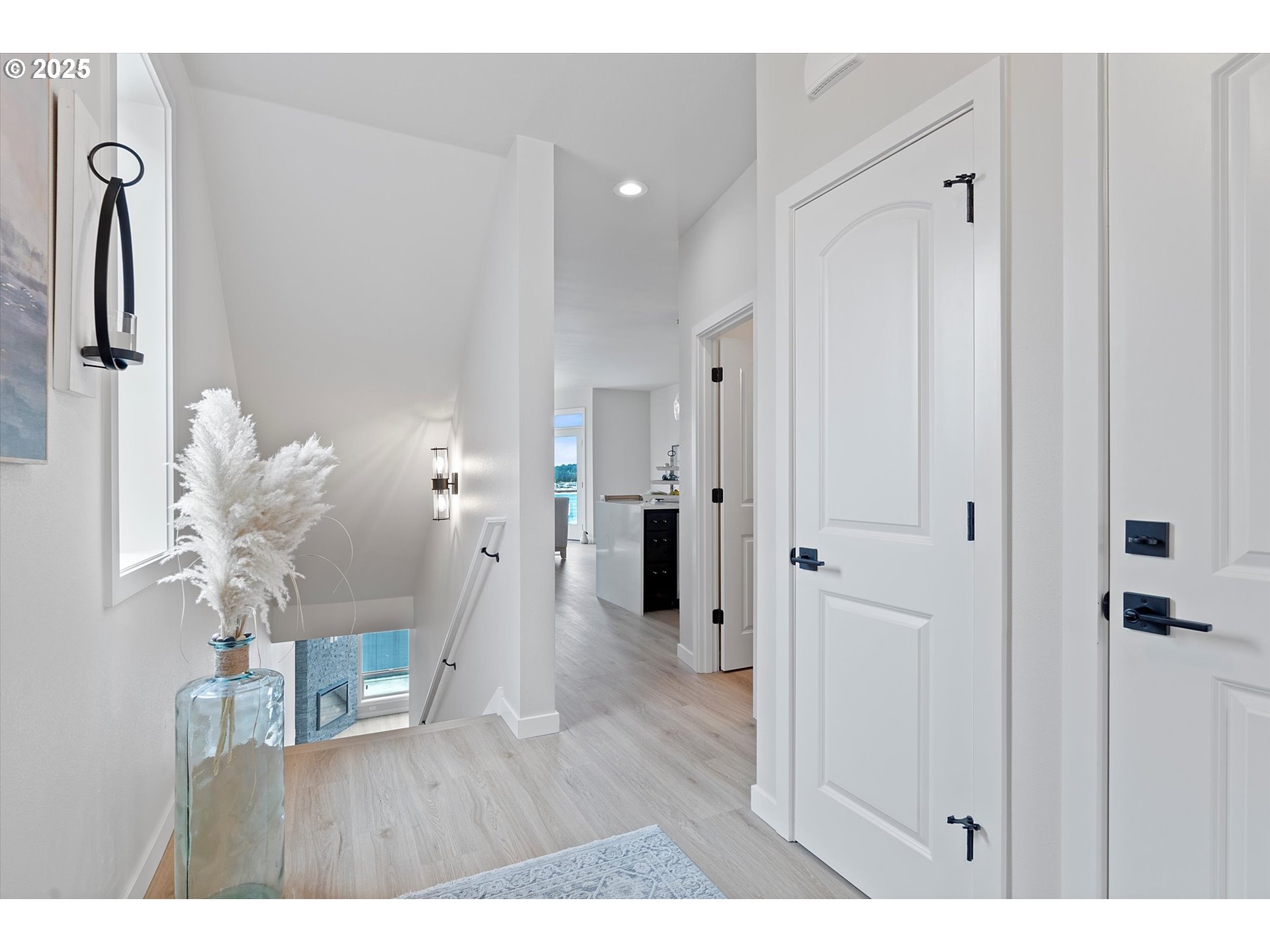 811 Southwest 13th Street Newport, OR 97365 - Photo 3 of 45 a living room with furniture and a wooden floor