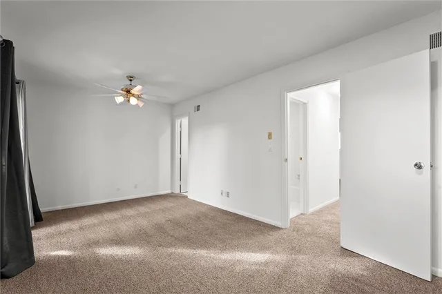 $235,000 | 9577 Outlook Drive, Overland Park, KS 66207