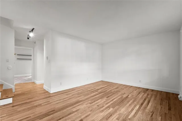 $235,000 | 9577 Outlook Drive, Overland Park, KS 66207