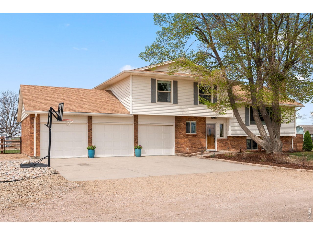 36127 Appy Road Eaton, CO 80615 - Photo 3 of 41