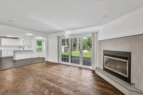 $999,000 | 412 Lavergne Avenue, Wilmette, IL 60091