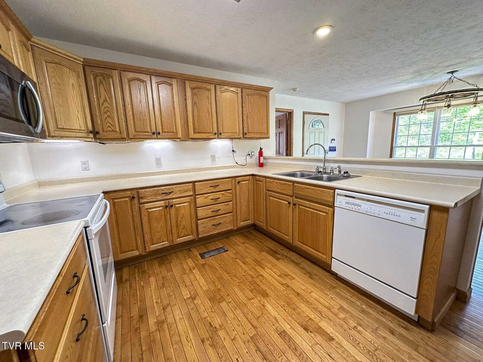 2397 Lower Rinehart Road Dandridge, TN 37725 - Photo 9 of 69 d (2)