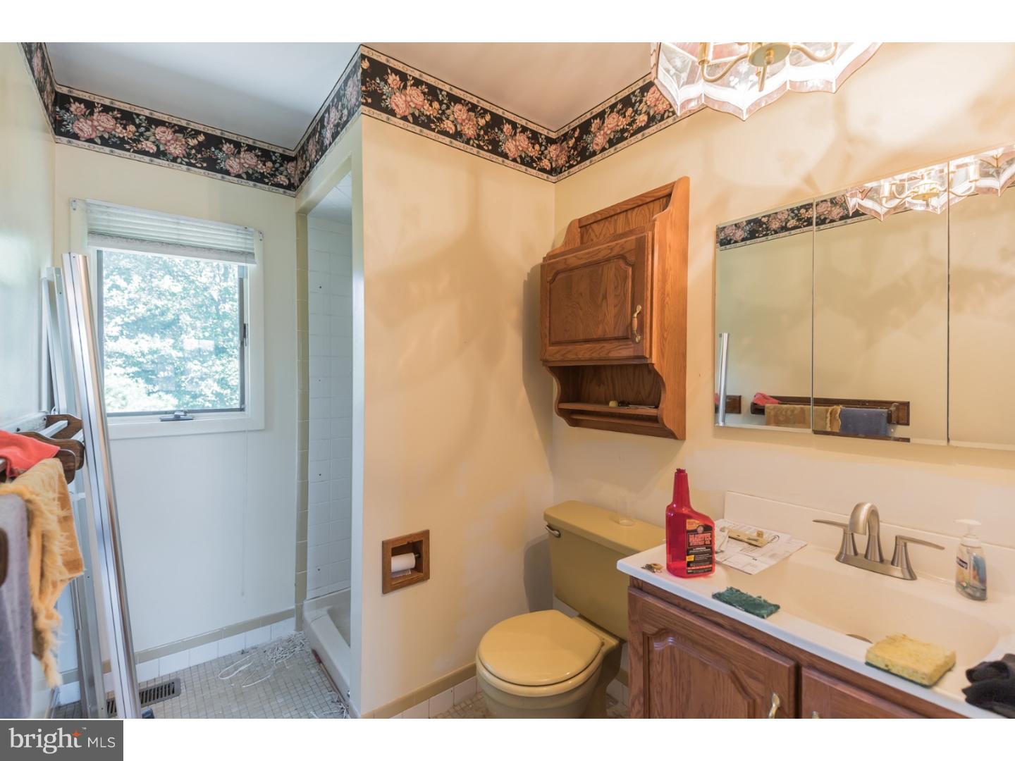 647 Grant Road Mount Laurel, NJ 08054 - Photo 16 of 23