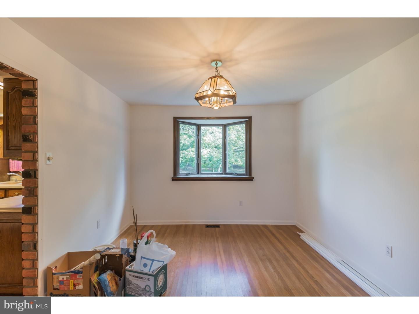 647 Grant Road Mount Laurel, NJ 08054 - Photo 4 of 23