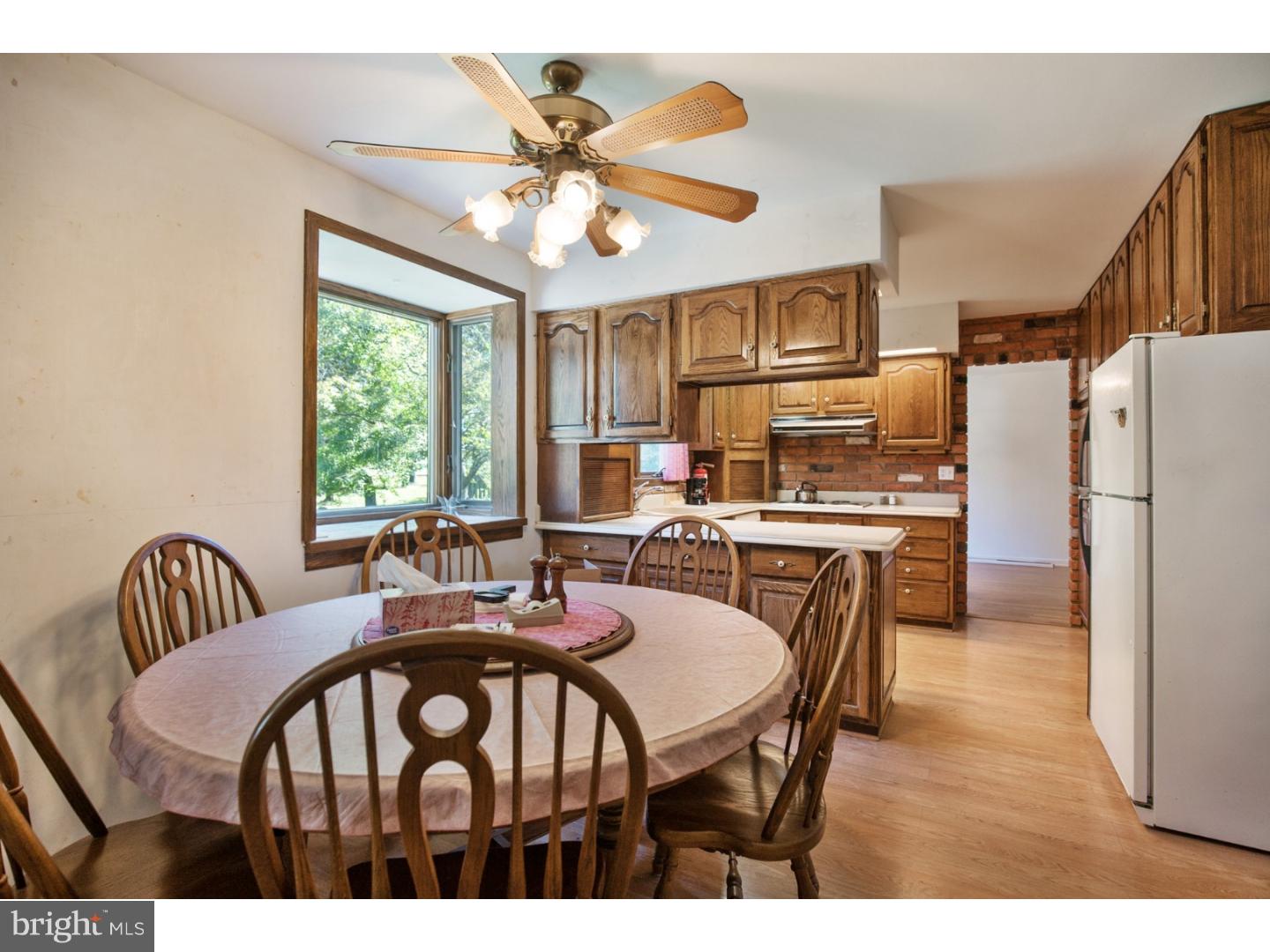 647 Grant Road Mount Laurel, NJ 08054 - Photo 10 of 23