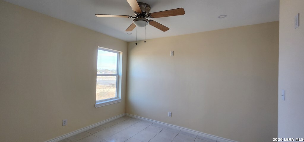 118 Grass Valley Road, Unit 207 Eagle Pass, TX 78852 - Photo 8 of 29