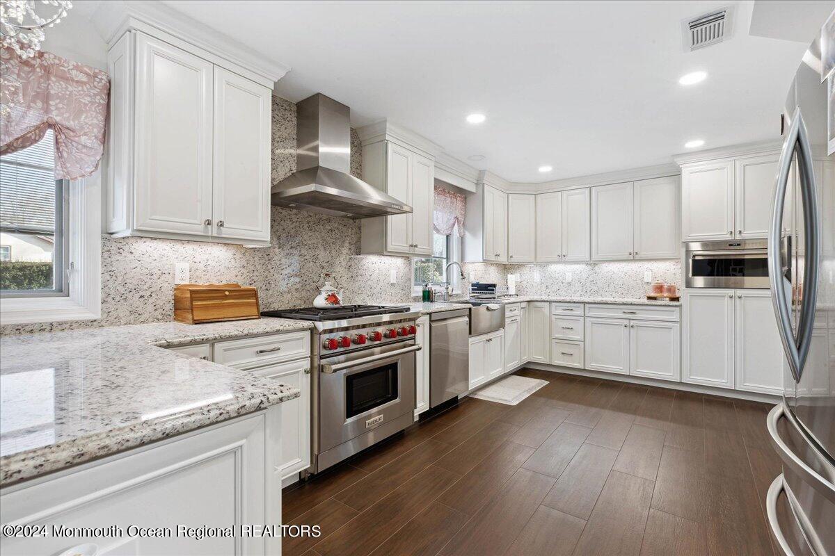 10 Chelsea Road Manalapan, NJ 07726 - Photo 14 of 40 14-10 Chelsea Rd, Manalapan, NJ-14