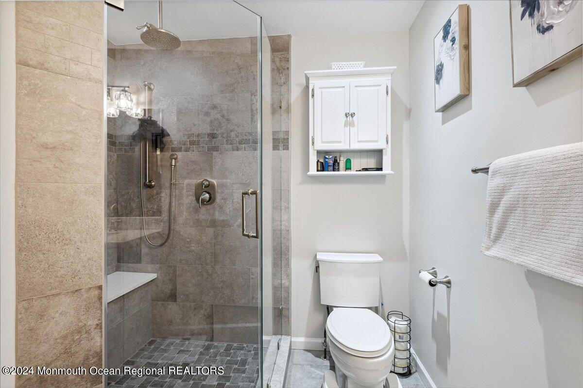 10 Chelsea Road Manalapan, NJ 07726 - Photo 22 of 40 22-10 Chelsea Rd, Manalapan, NJ-22