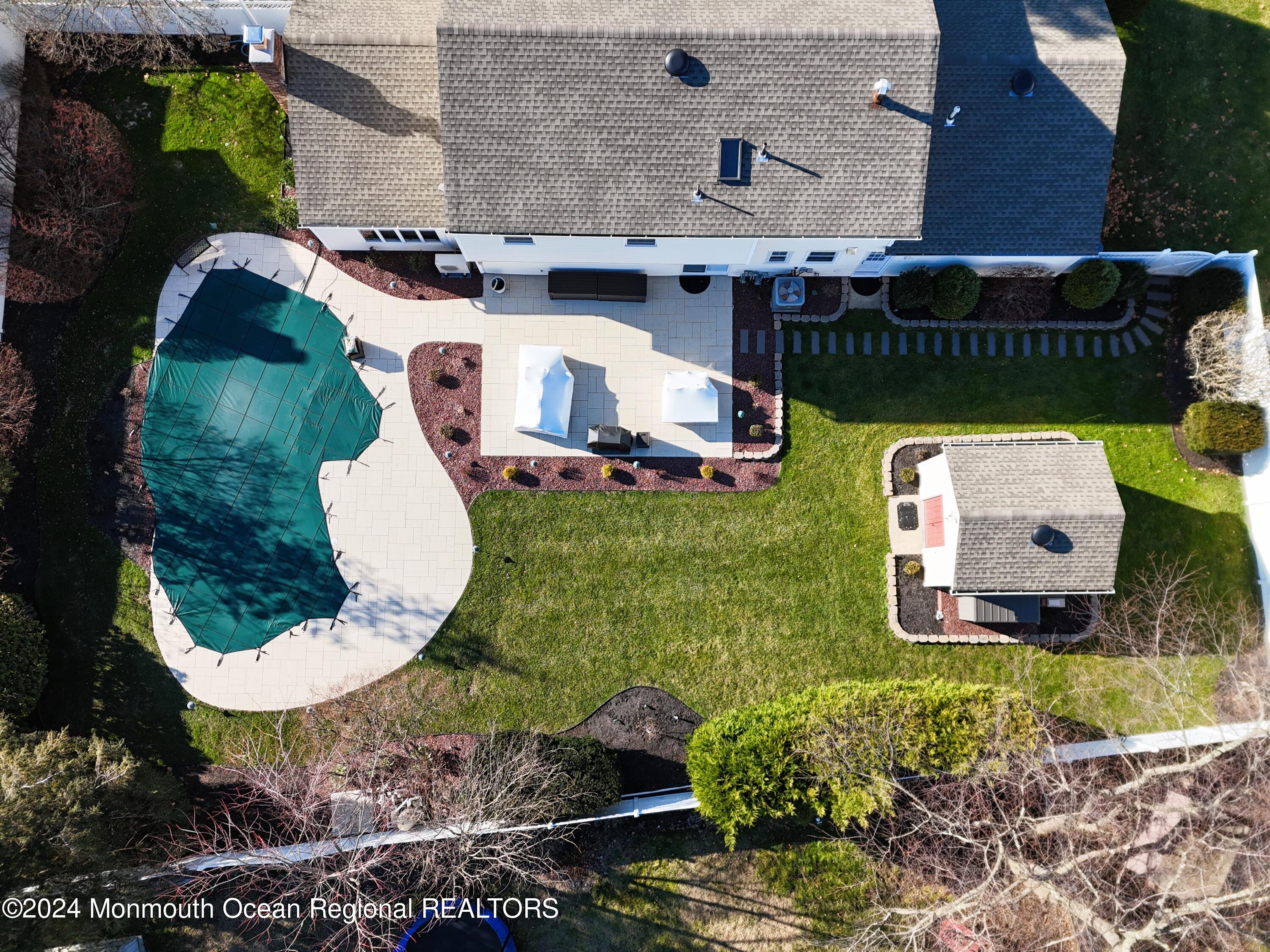 10 Chelsea Road Manalapan, NJ 07726 - Photo 31 of 40 24