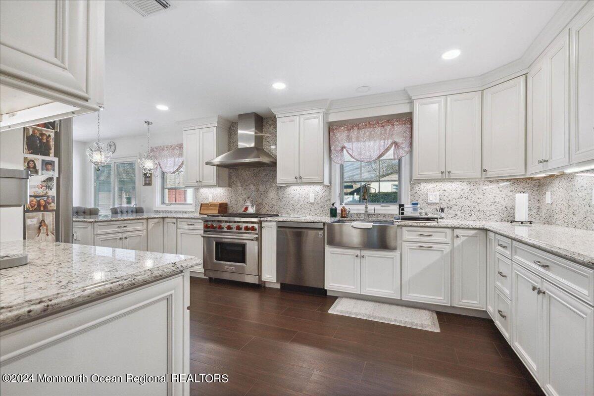 10 Chelsea Road Manalapan, NJ 07726 - Photo 10 of 40 10-10 Chelsea Rd, Manalapan, NJ-10