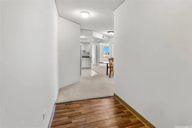 $525,000 | 1314 Kalakaua Avenue, Unit 1512, Honolulu, HI 96826