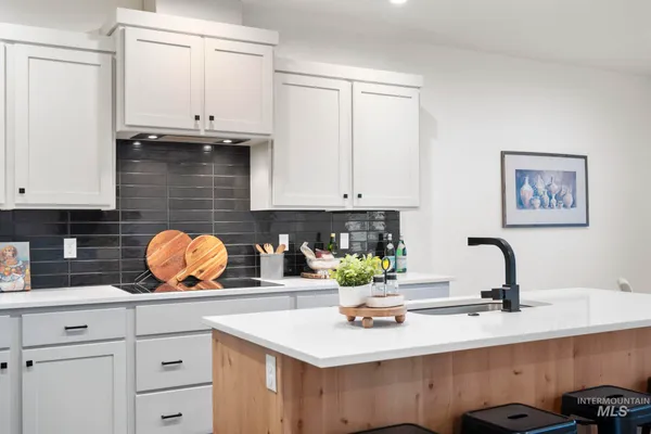$725,000 | 429 East Water Pocket Lane, Garden City, ID 83714