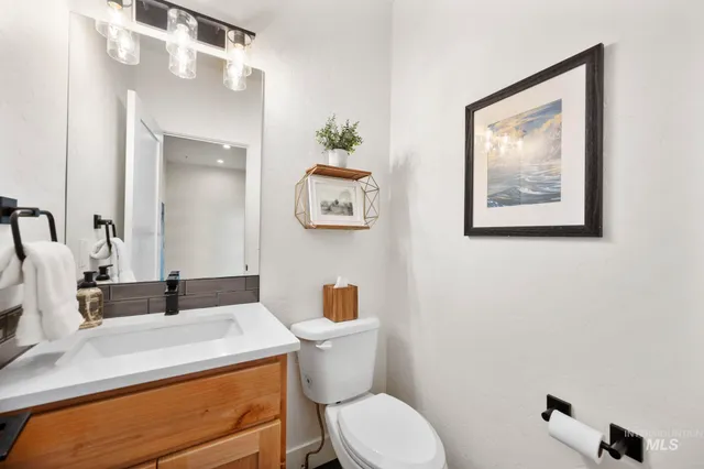 $750,000 | 429 East Water Pocket Lane, Garden City, ID 83714