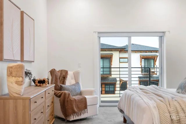 $750,000 | 429 East Water Pocket Lane, Garden City, ID 83714