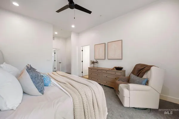 $725,000 | 429 East Water Pocket Lane, Garden City, ID 83714