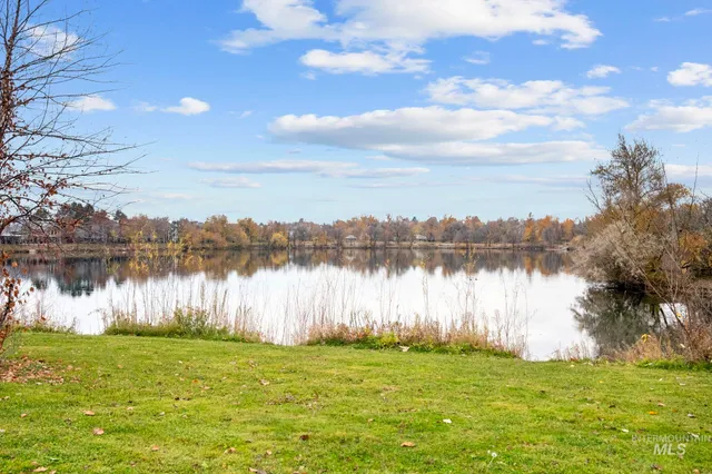 $750,000 | 429 East Water Pocket Lane, Garden City, ID 83714