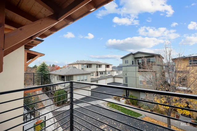 $750,000 | 429 East Water Pocket Lane, Garden City, ID 83714