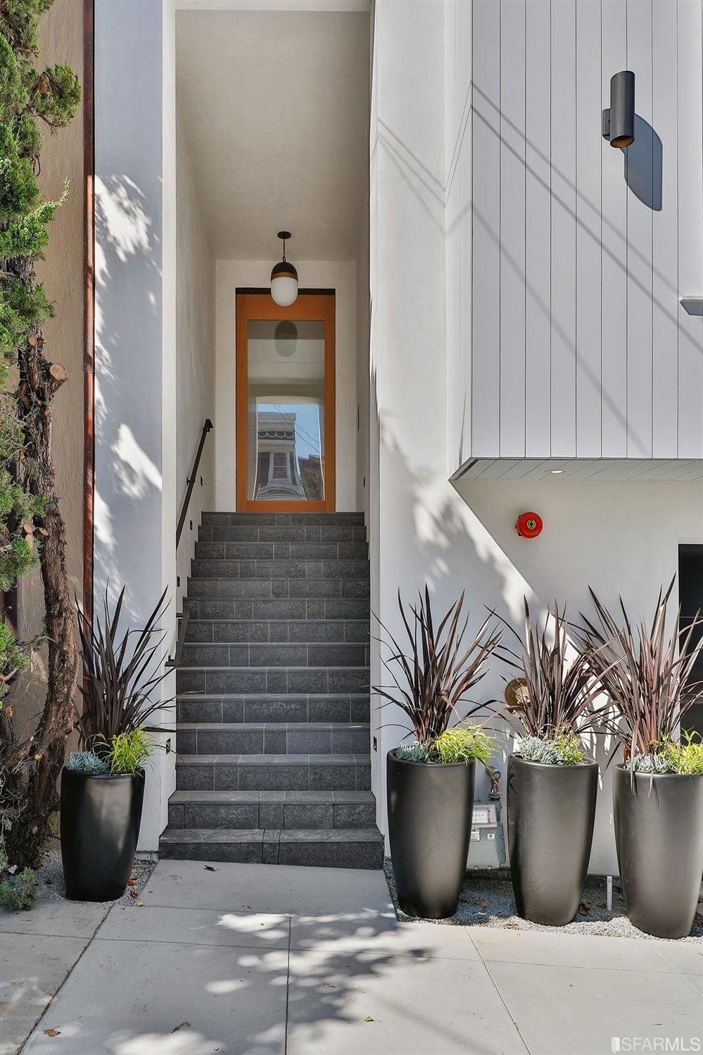 350 Jersey Street San Francisco, CA 94114 - Photo 3 of 95