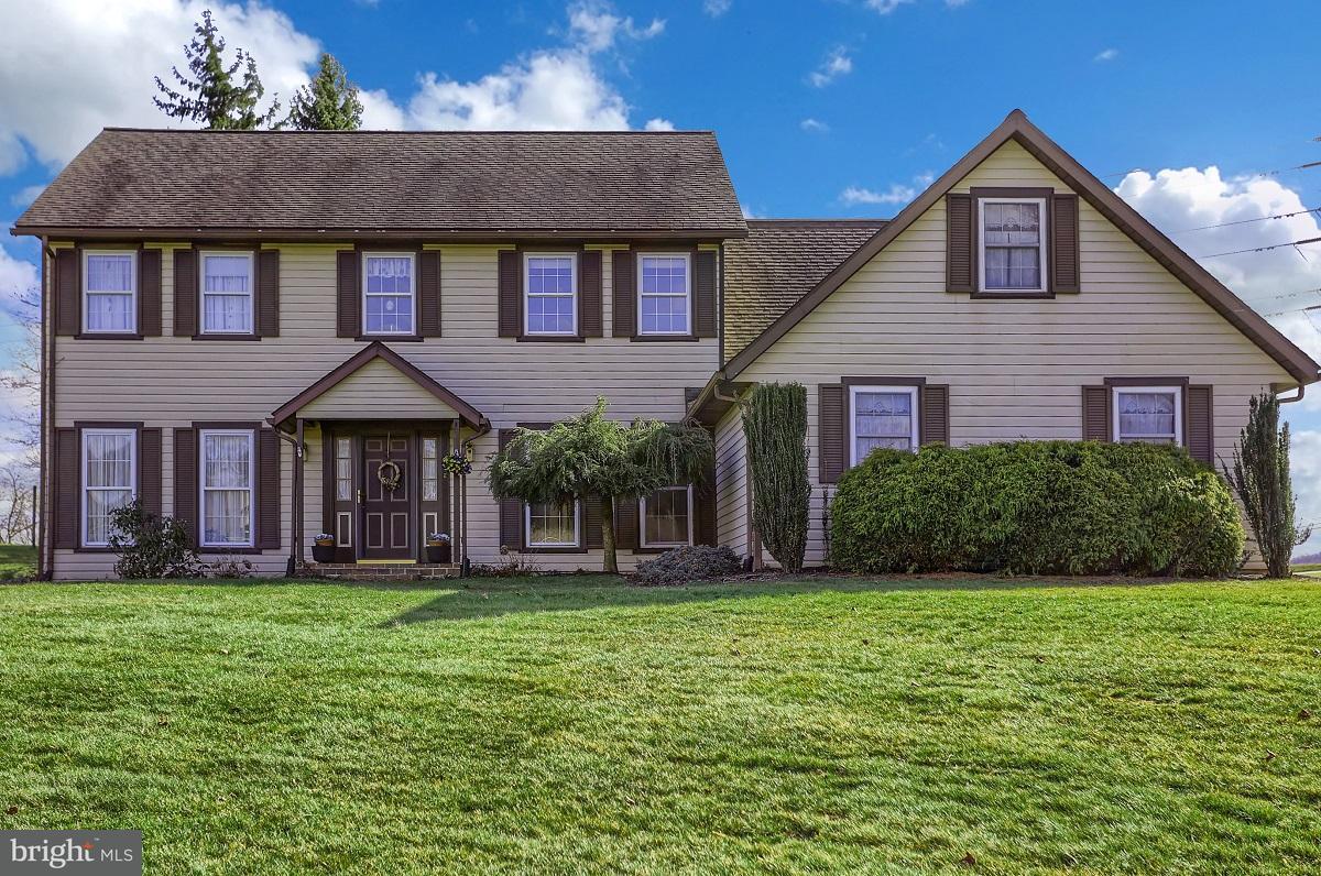 1530 Old Quaker Road Lewisberry, PA 17339 - Photo 2 of 44