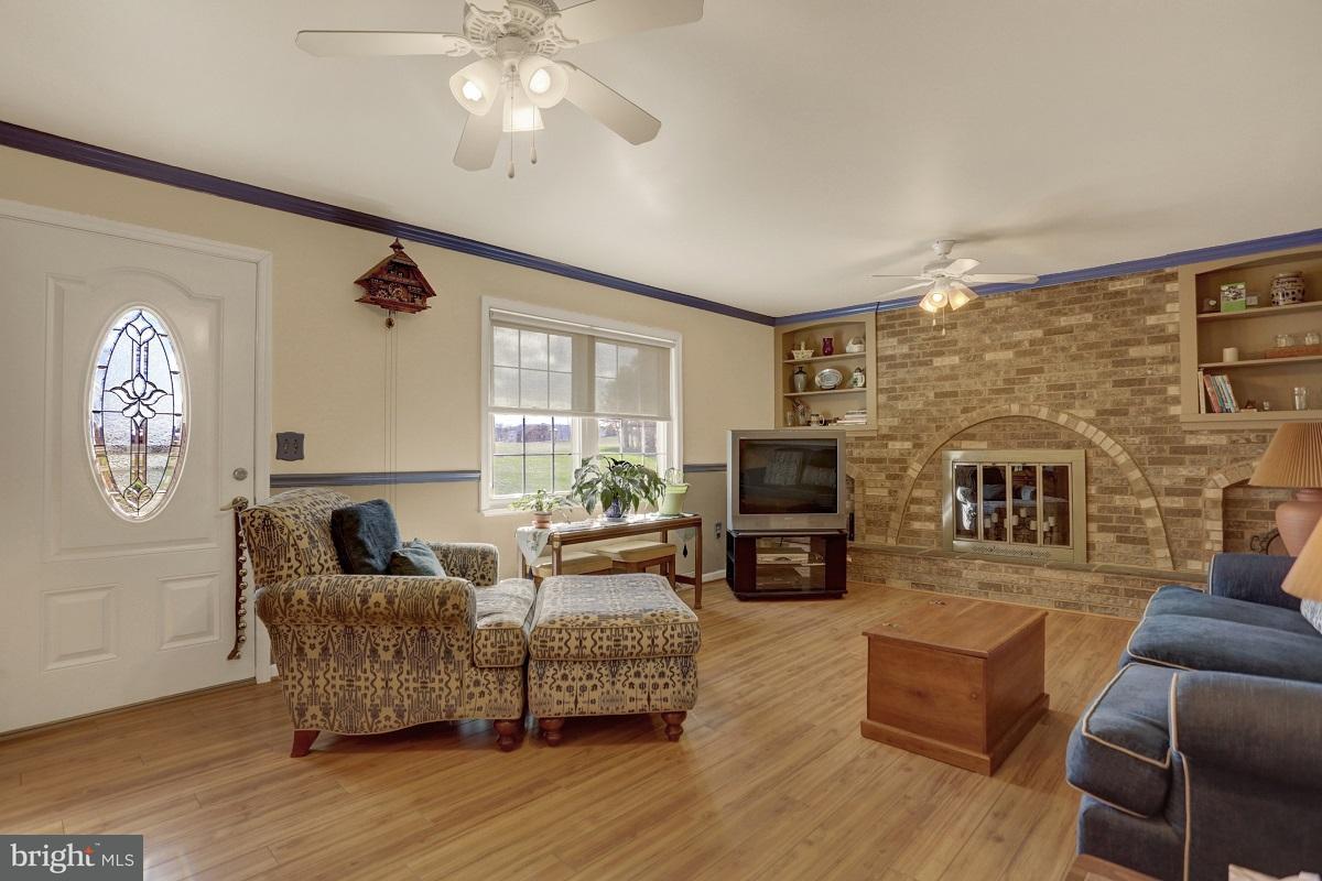 1530 Old Quaker Road Lewisberry, PA 17339 - Photo 5 of 44