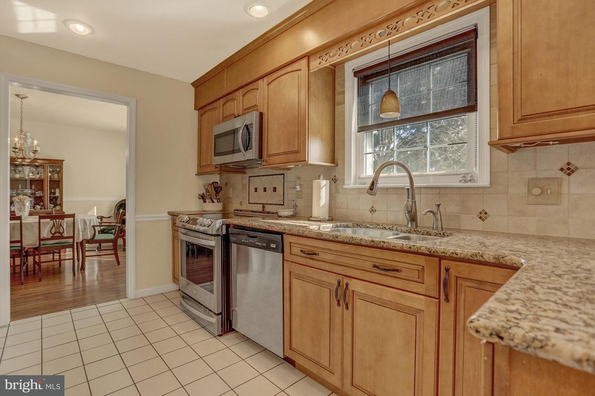1530 Old Quaker Road Lewisberry, PA 17339 - Photo 9 of 44