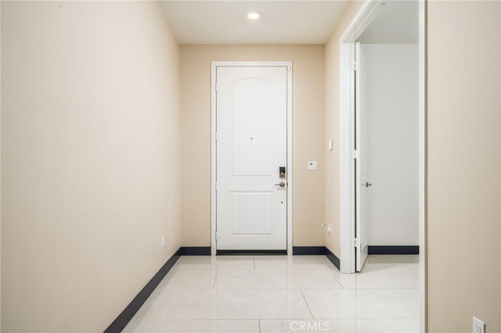 2414 Crater Avenue Rialto, CA 92377 - Photo 5 of 50 a view of an empty room