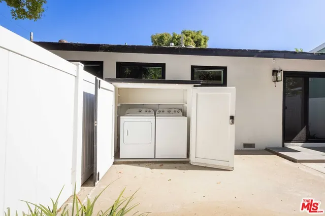 a view of front door