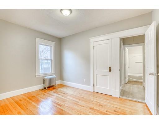 11 Penrose Street Springfield, MA 01109 - Photo 7 of 17 Gallery Image 7