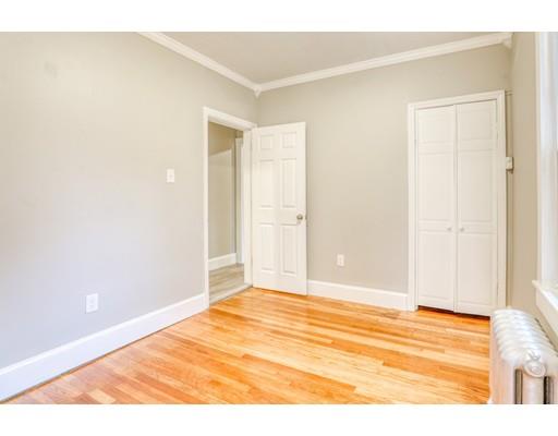 11 Penrose Street Springfield, MA 01109 - Photo 8 of 17 Gallery Image 8