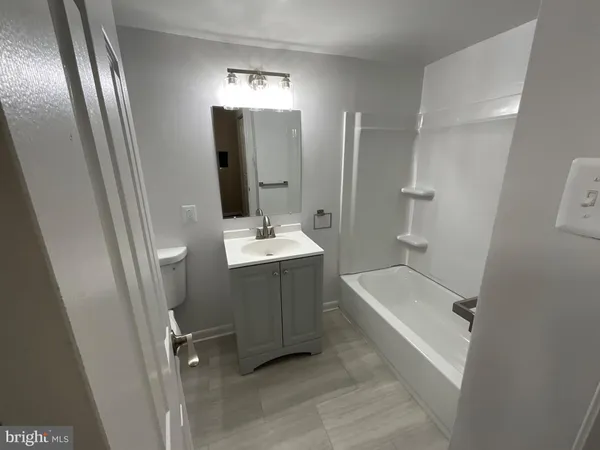 $125,000 | 10117 Prince Place, Unit 1022B, Upper Marlboro, MD 20774