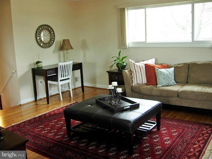 2410 Spencer Road Silver Spring, MD 20910 - Photo 21 of 30 Living Room