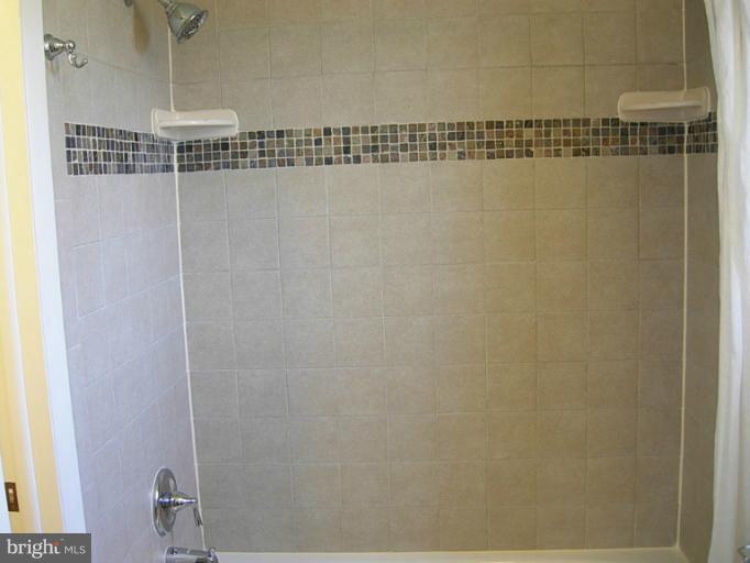 Bath (Master)