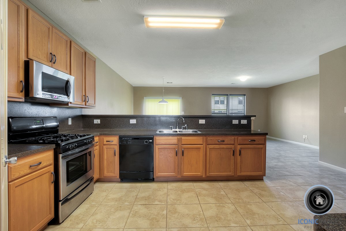 29434 Legends Bluff Drive Spring, TX 77386 - Photo 11 of 33