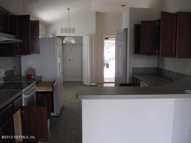 9343 Lockheed Lane Jacksonville, FL 32221 - Photo 10 of 15 Kitchen