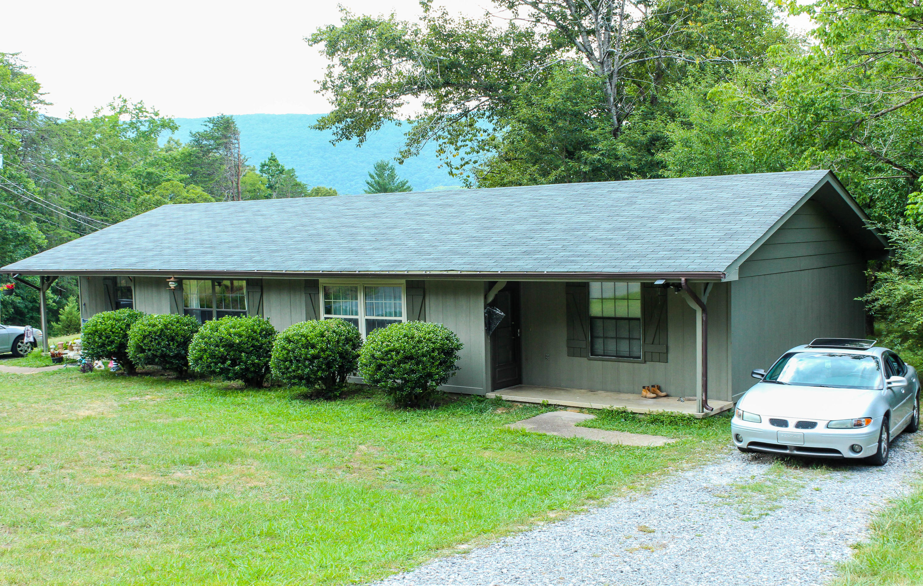 1972 Old Chattanooga Valley Road Flintstone, GA 30725 - Photo 1 of 2 IMG_1051