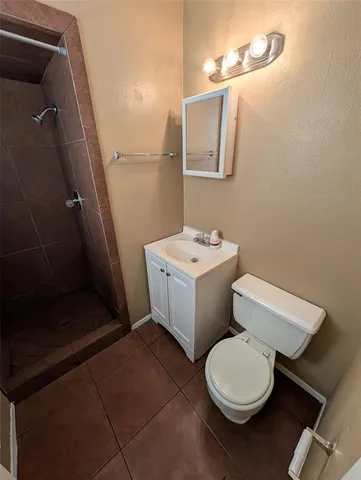 $1,950 | 1563 Pamela Lane, Fort Worth, TX 76112