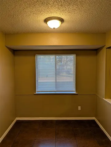 $1,950 | 1563 Pamela Lane, Fort Worth, TX 76112