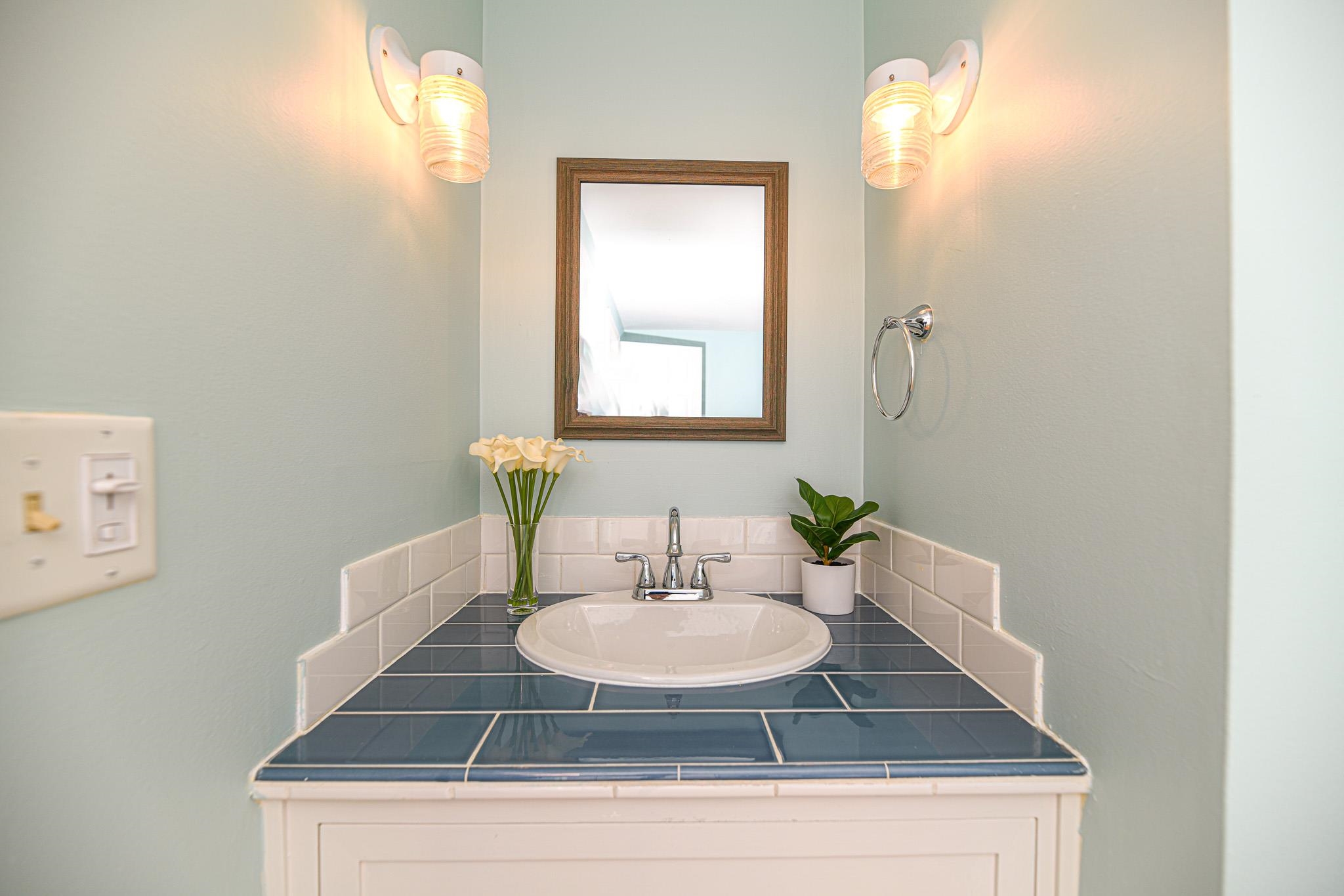 48 Cricket Brook Dover, NH 03820 - Photo 16 of 38