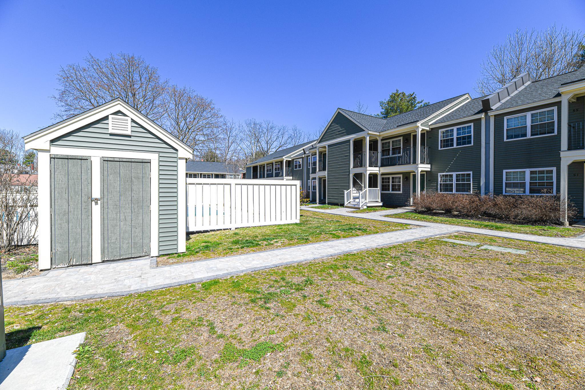 48 Cricket Brook Dover, NH 03820 - Photo 21 of 38